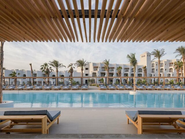 фотографии отеля Serry Beach Resort изображение №31