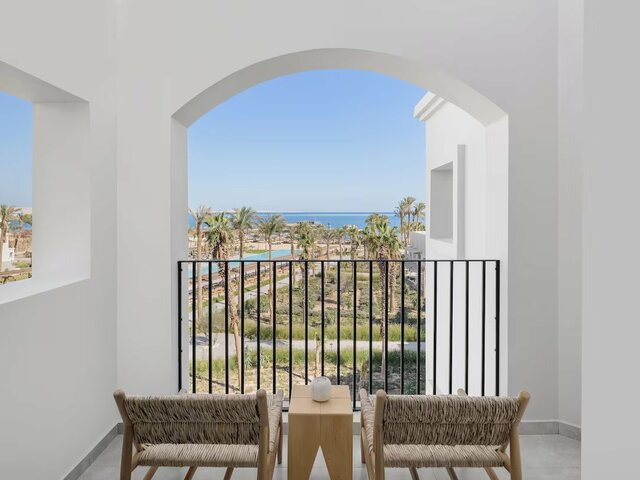 фото отеля Serry Beach Resort изображение №21