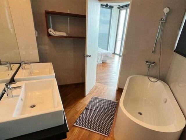 фотографии отеля Oceanfront Condominiums Galle изображение №3
