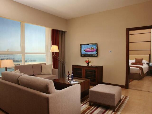 фото отеля Khalidiya Palace Rayhaan by Rotana, Abu Dhabi изображение №37