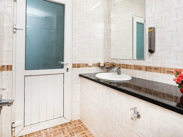 фотографии Hanz Queen Airport изображение №12