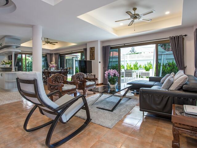 фото отеля Pool Villa 3Br With Gym And Billiard изображение №21