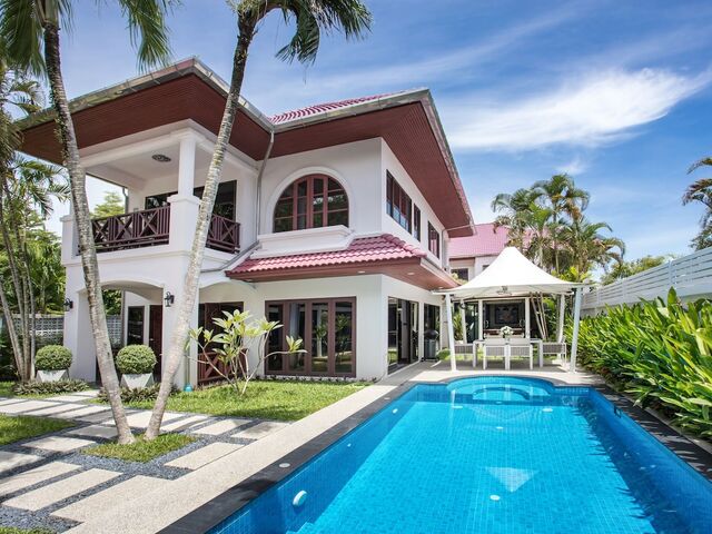 фото отеля Pool Villa 3Br With Gym And Billiard изображение №1