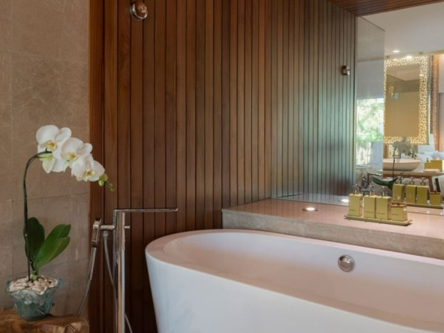 фото отеля Maya Sanur Resort & Spa изображение №13