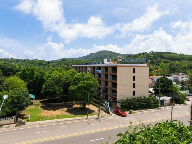 фото отеля Rawai Beach Condo 204 изображение №1