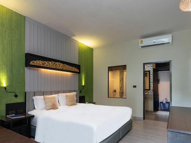фото Deevana Patong Resort & Spa изображение №10