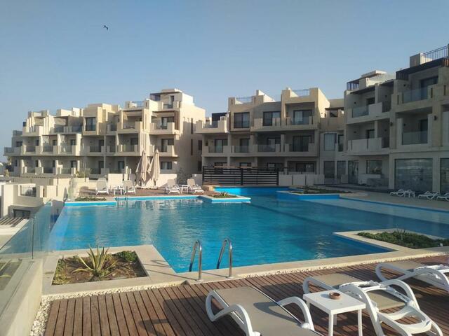 http://Creek%20Hotel%20&%20Residences%20El%20Gouna