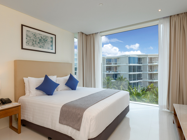 фотографии Splash Beach Resort (ex. Grand West Sands Resort & Villas; Centara West Sands Phuket) изображение №108