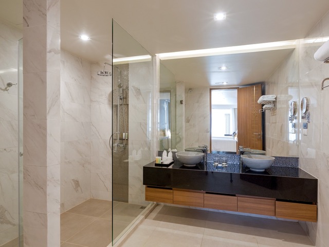 фото отеля Splash Beach Resort (ex. Grand West Sands Resort & Villas; Centara West Sands Phuket) изображение №105