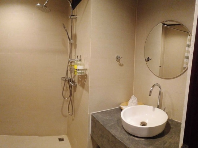 фотографии Let's Hyde Pattaya Resort & Villas (ex. Sea Lodge) изображение №16