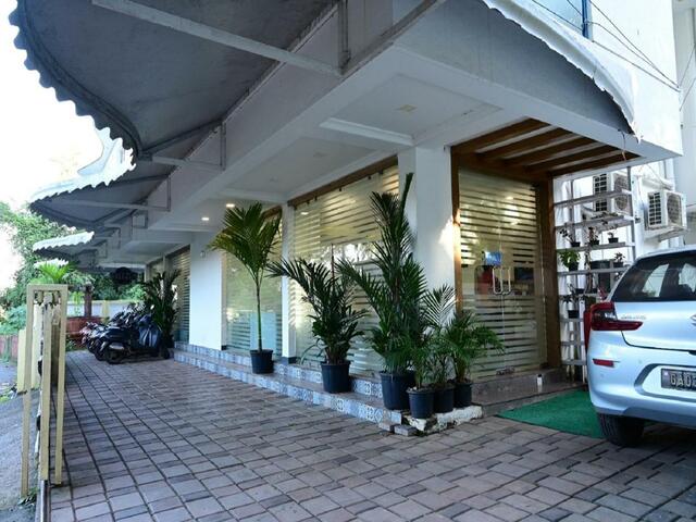 фото отеля Candolim Suites изображение №1