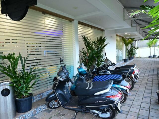 фотографии отеля Candolim Suites изображение №15