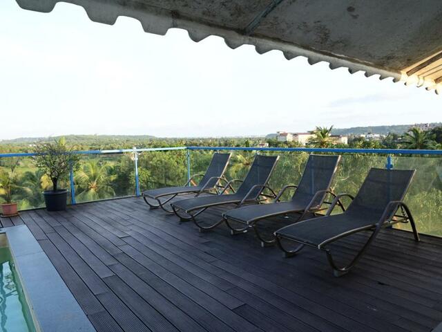 фото Candolim Suites изображение №22