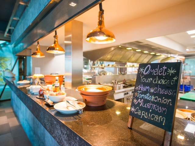 фотографии AtEase Phuket Patong (ex. Fusion Suites Phuket Patong; Mai House Patong Hill) изображение №36