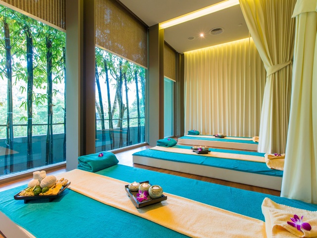 фотографии AtEase Phuket Patong (ex. Fusion Suites Phuket Patong; Mai House Patong Hill) изображение №32