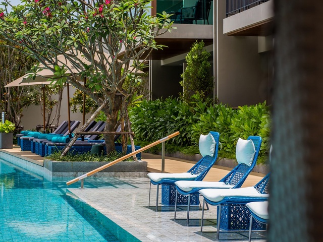 фотографии AtEase Phuket Patong (ex. Fusion Suites Phuket Patong; Mai House Patong Hill) изображение №16