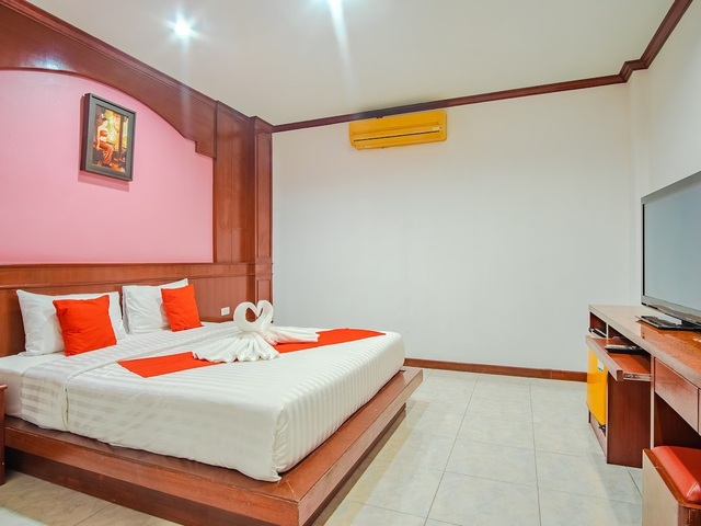 фотографии Art Mansion Patong (ex. Maya Patong Residence; PT Residence @ Patong Beach) изображение №20