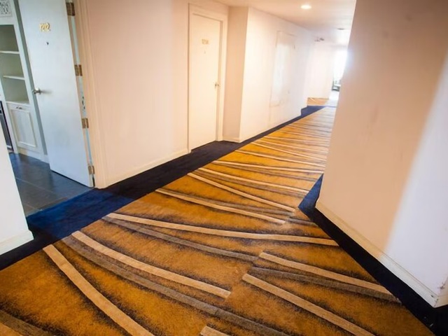 фотографии отеля First Pacific Hotel & Convention (ex. Town In Town) изображение №43