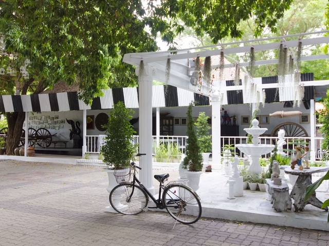 фотографии отеля First Pacific Hotel & Convention (ex. Town In Town) изображение №15