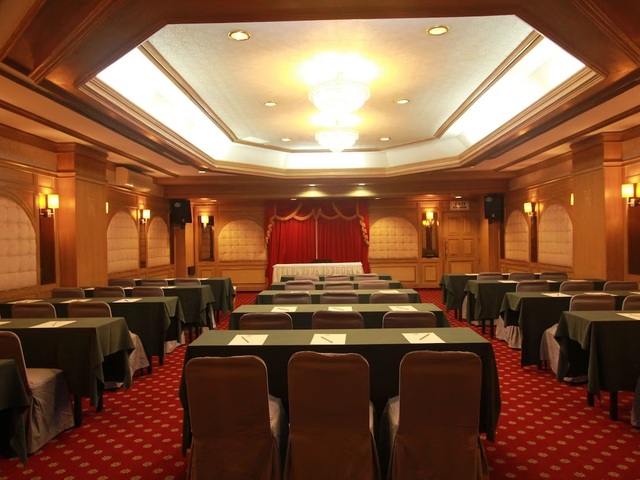 фотографии First Pacific Hotel & Convention (ex. Town In Town) изображение №16