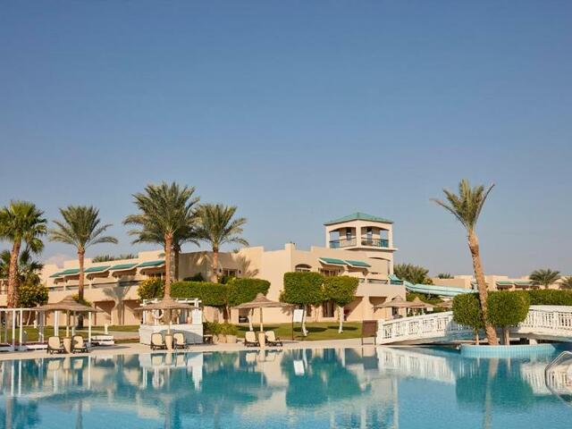 фото отеля Coral Sea Holiday Resort (ex. Coral Sea Holiday Village Resort) изображение №105