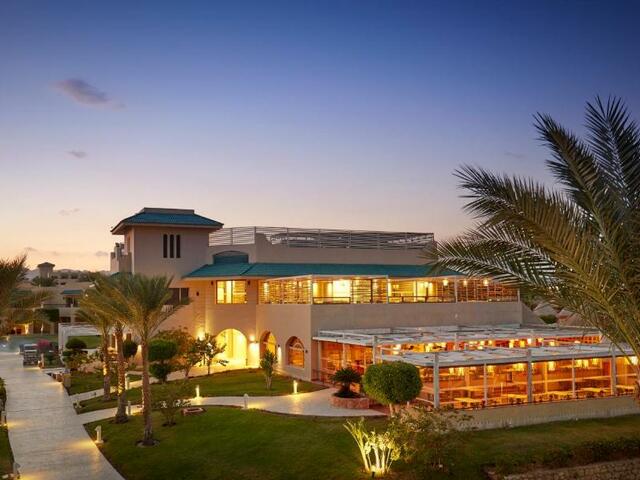 фото Coral Sea Holiday Resort (ex. Coral Sea Holiday Village Resort) изображение №94