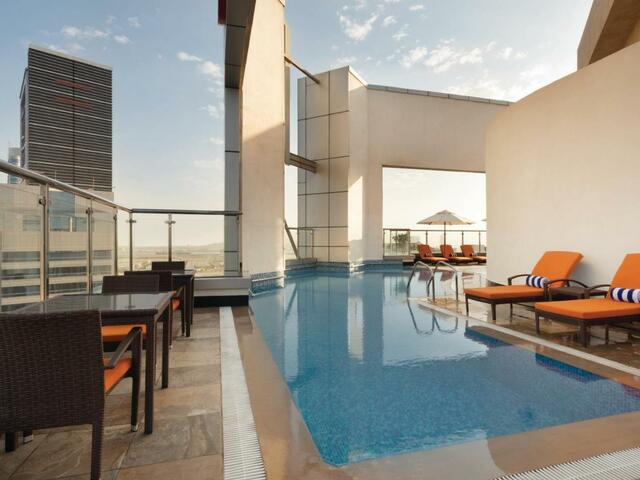 Ramada By Wyndham Abu Dhabi Corniche