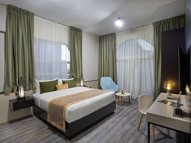 фото отеля Time Express Al Khan изображение №9