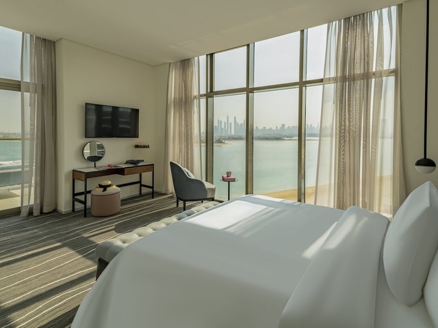 фото отеля Th8 Palm Beach Resort, Vignette Collection by IHG (ex. Th8 Palm) изображение №65