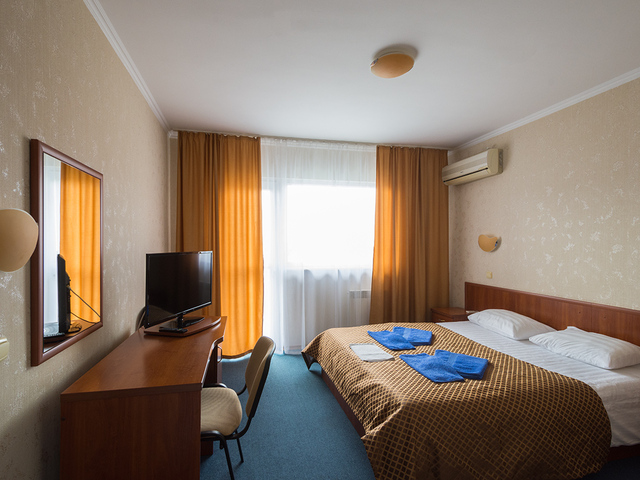 фото Одеон (ex. Мурманск) изображение №30