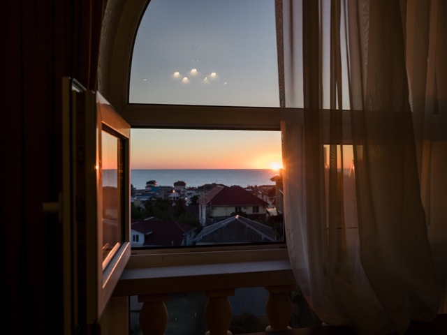 фото Одеон (ex. Мурманск) изображение №10