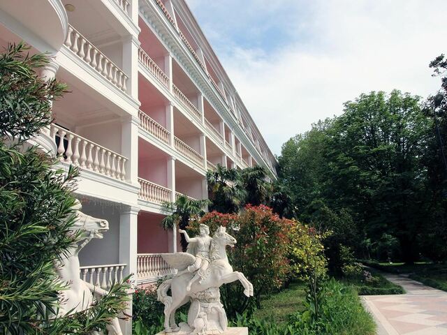 фото отеля Санаторий Южное Взморье (Sanatorij Yuzhnoe Vzmorje) изображение №77