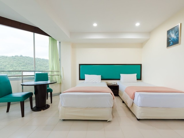 фотографии отеля Nice Beach Hotel изображение №7