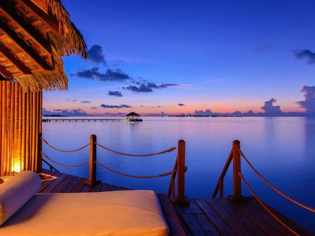 фото Adaaran Prestige Water Villas (ex. Meedhupparu Water Villas) изображение №18
