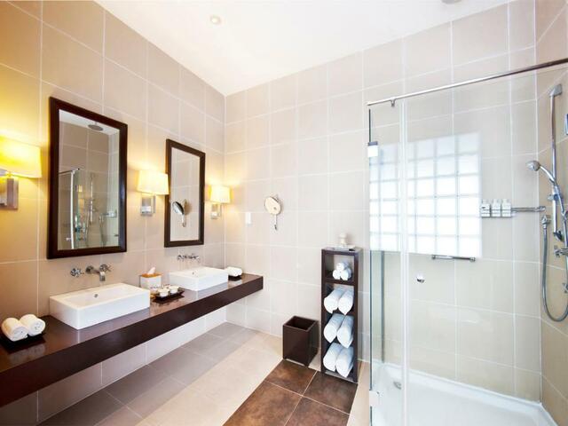 фото отеля Adaaran Prestige Water Villas (ex. Meedhupparu Water Villas) изображение №13