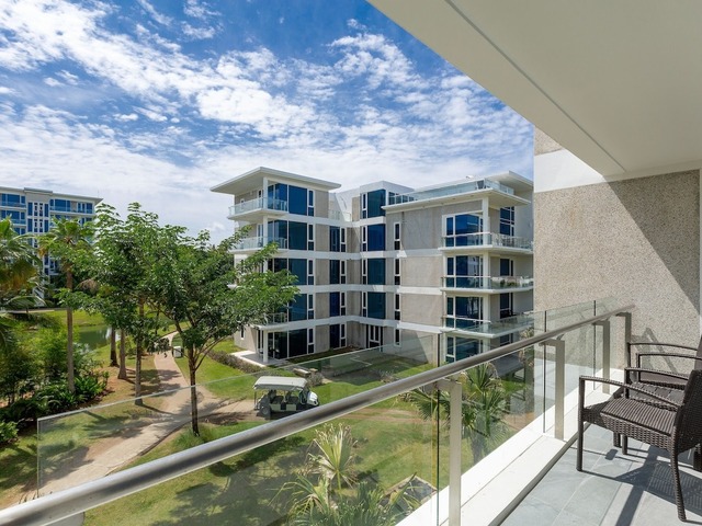 фотографии Splash Beach Resort (ex. Grand West Sands Resort & Villas; Centara West Sands Phuket) изображение №100