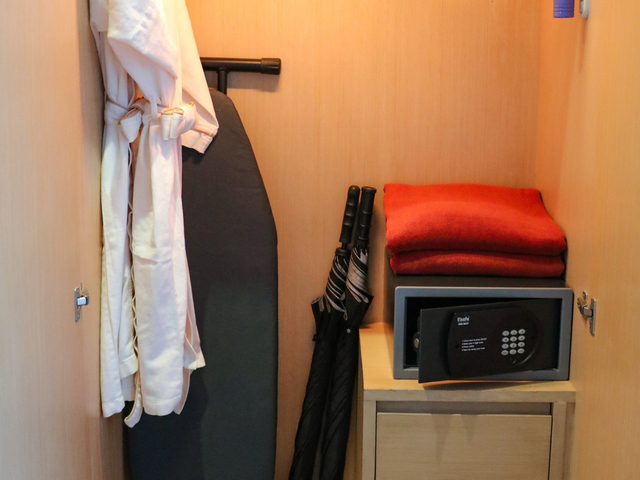 фотографии Splash Beach Resort (ex. Grand West Sands Resort & Villas; Centara West Sands Phuket) изображение №96