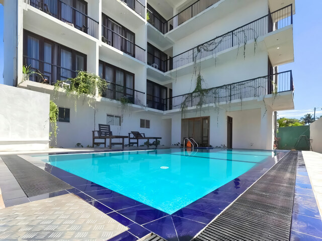 Travellers Hotel Hikkaduwa