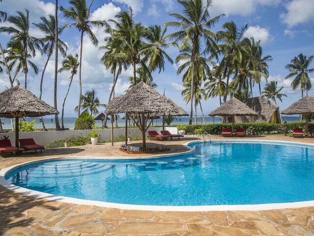 Antonio Beach Tree House Hotel & Spa (ex. Maars Resort)