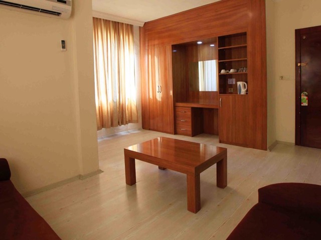 фотографии отеля Sunlight Garden изображение №7