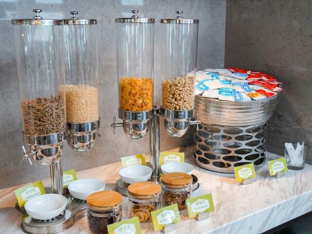 фото Hampton By Hilton Shenzhen Yuanshan изображение №34