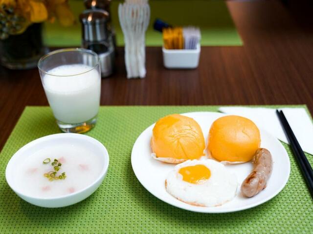 фотографии Hampton By Hilton Shenzhen Yuanshan изображение №12