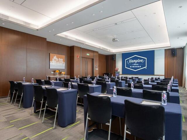 фотографии Hampton By Hilton Shenzhen Yuanshan изображение №16