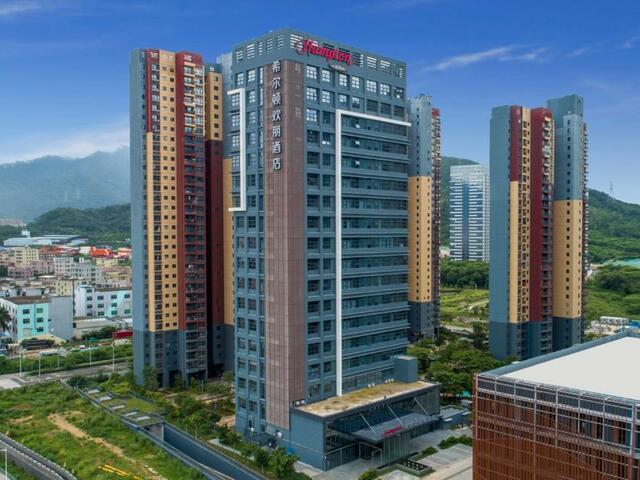 фото отеля Hampton By Hilton Shenzhen Yuanshan изображение №1