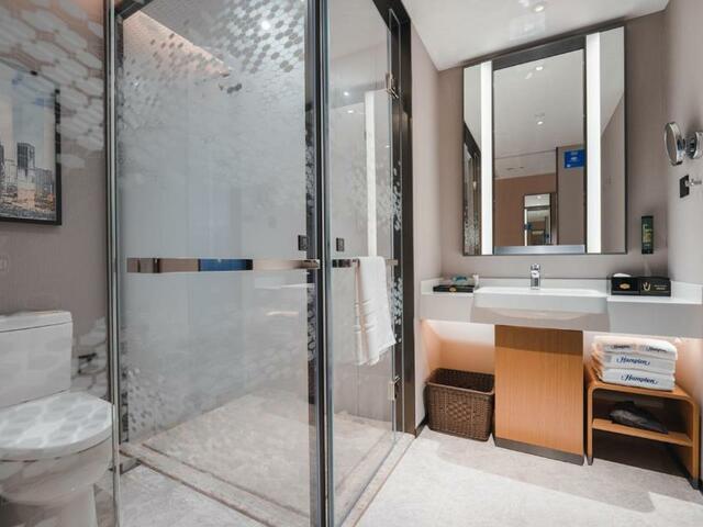 фото Hampton By Hilton Shenzhen Yuanshan изображение №2