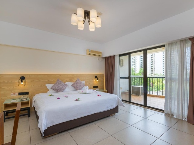 фотографии отеля J Hotel (ex. Yuhai International Resort; Azure Resort) изображение №27