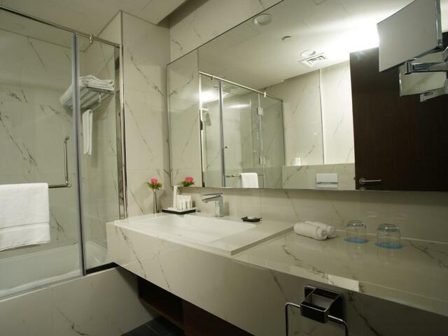 фото C Hotel & Suites Doha (ex. Tulip Inn Hotel & Suites) изображение №34