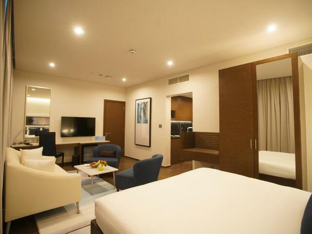 фото отеля C Hotel & Suites Doha (ex. Tulip Inn Hotel & Suites) изображение №37
