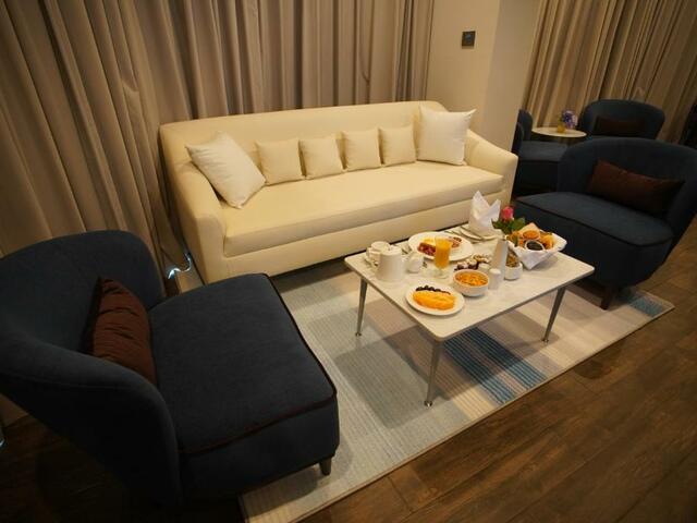 фото C Hotel & Suites Doha (ex. Tulip Inn Hotel & Suites) изображение №22