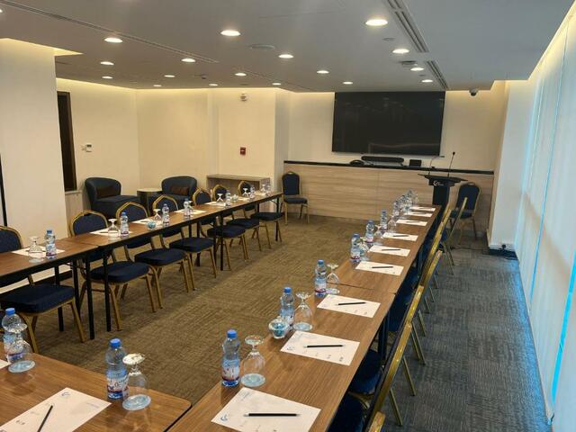 фото отеля C Hotel & Suites Doha (ex. Tulip Inn Hotel & Suites) изображение №13